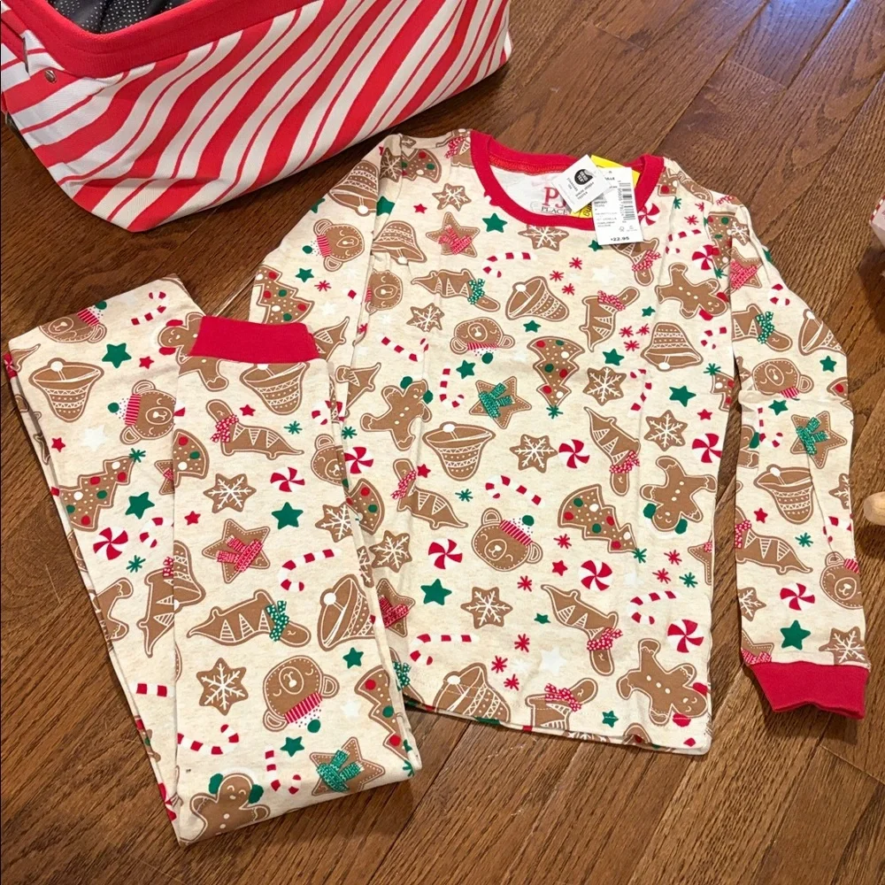 The Children’s Place Gingerbread Cookie Snug Fit Cotton Pajamas Size 5T